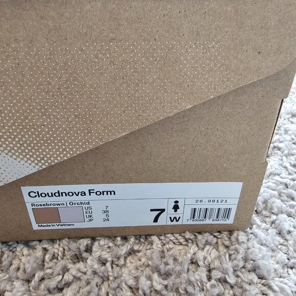 ON Cloudnova Womens Shoes Size 7 - Picture 8 of 8